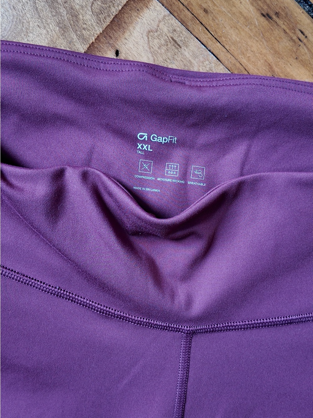 GapFit purple compression pocket leggings XXL TALL- Deep Plum